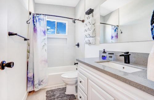 North Las Vegas House | Fully Remodeled, Landscaped, King Beds, Desk Space