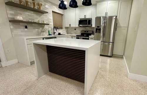 Flagami House | Fully renovated 2-bedroom house in Coral Gables with AC, WiFi