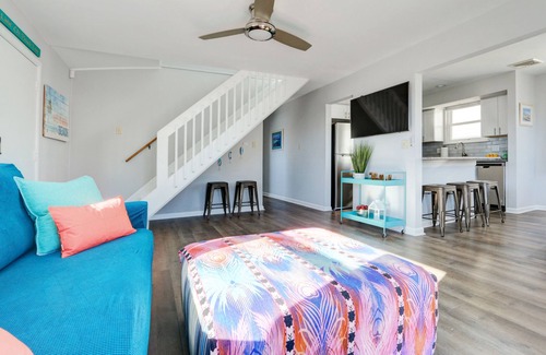 Townsend's Inlet House | Fully Renovated! Beach Block! Ocean Views!