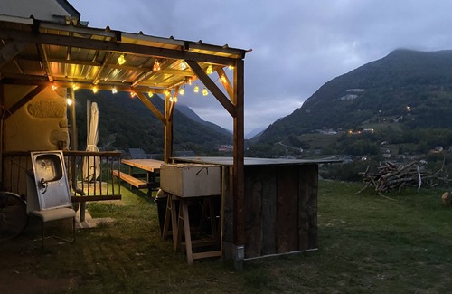 Sarrancolin House | Fully renovated barn with breathtaking views over the valley.