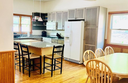 Ogunquit House | Fully Renovated Beautiful House Located Minutes From Downtown Ogunquit.