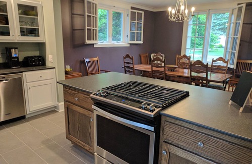 Confluence House | Fully renovated, charming stone house at the confluence of the 3 rivers
