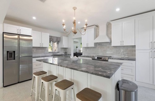 Vero Beach House | Fully Renovated Coastal Cottage