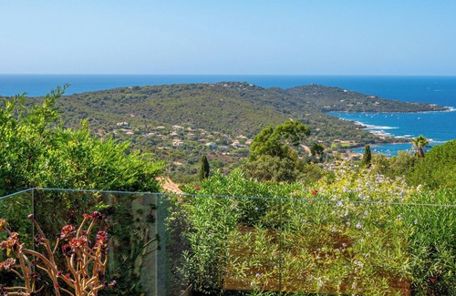 Portigliolo House | Fully renovated family home, authentic setting, 5min from the beach