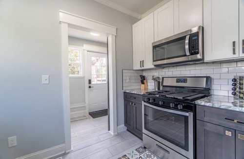 East Durham House | Fully renovated home 5 mins to downtown Durham