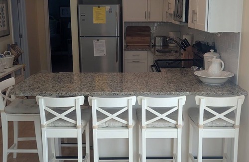 Stone Harbor Condo | FULLY RENOVATED! PRIVATE DECK AND POOL VIEW! STONE HARBOR GARDENS