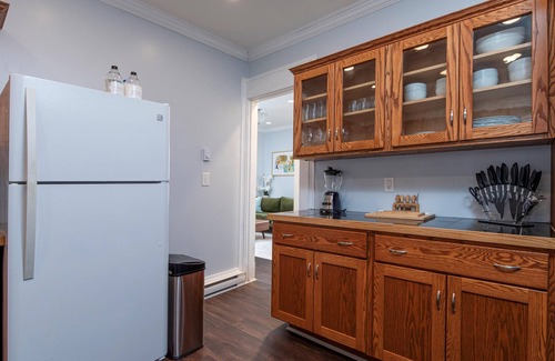 Oneonta Apartment | Fully Stocked Kitchen, AC, Wi-Fi, W/D, Near Baseball and Walk to Downtown