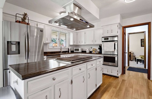 Wheeler Other | Fun at the Farm House - Charming 3-bedroom farmhouse in lovely Valparaiso