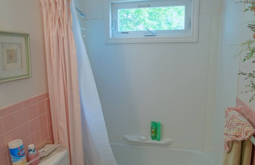 Teaticket House | Fun, Clean, Family House on Cape Codd