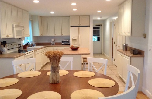 Cotuit House | Fun FALL Getaway