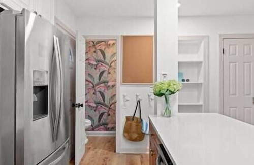 SeaNest Village House | Fun Family Retreat Fully Stocked Toys & Amenities
