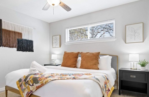 Cherrywood Apartment | Fun For All in Modern Apt! Pool + Grill + Dog Park