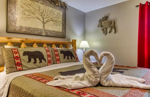 Sevierville Apartment | Fun & Games by HoneyBearCabins 2BR/1BA Sleeps 7