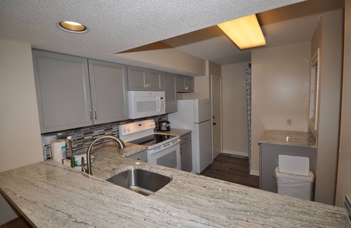 Palmetto Dunes Condo | Fun in the Sun at Centre Court Villa in Palmetto Dunes