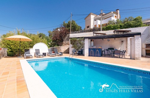 Olivella Villa | Fun Villa Margarita hosted by Sitges Hills Villas