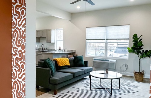 Main Street Historic District Apartment | Funky & Fun! 1BR Apartment, Ground Floor