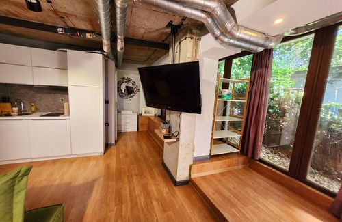 Varna Apartment | Funky Industrial-Styled Studio in Varna ⚡️