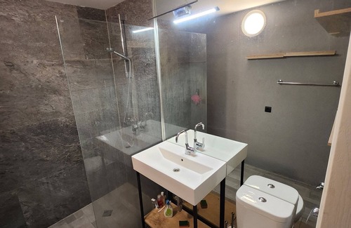 Varna Apartment | Funky Industrial-Styled Studio in Varna ⚡️