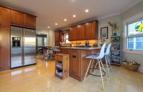 Old Irving Park House | Furnished 2-Bed, 1.5-Bath Home – Old Irving Park – Perfect for Longer Stays!