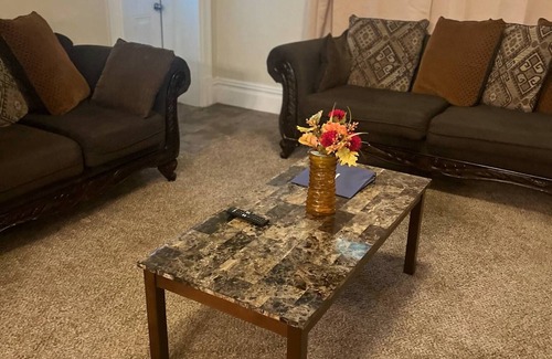 Verona Apartment | Furnished 2 bedroom 1 bathroom bottom floor unit in Verona