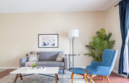 Centerville Apartment | Furnished 2BR Condo in Fremont with Parking