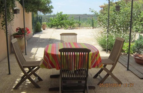 Cazouls-les-Beziers Apartment | Furnished all comfort garden near Béziers swimming pool access 4p possibility + 2p