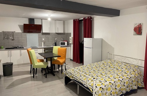 Bourgueil Apartment | Furnished and equipped studio ideal for travel