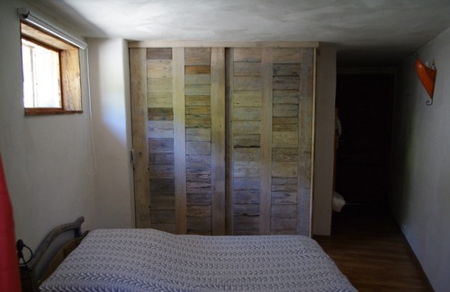 Bozel Apartment | Furnished apartment in a mountain cabin in the hamlet Tincave