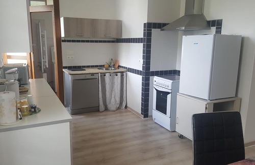 Munster Apartment | Furnished apartment renovated 60m2 1st and last floor