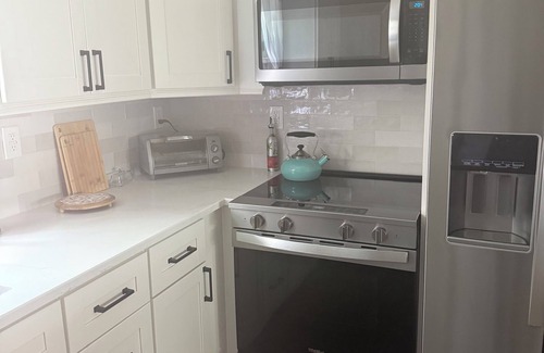 Stuart Condo | Furnished Beachside Retreat on Hutchinson Island, Stuart