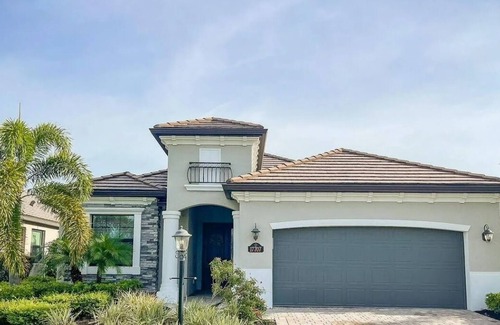 Braden River House | Furnished Bundled Golf Home in Lakewood National Golf Club @ Lakewood Ranch, FL