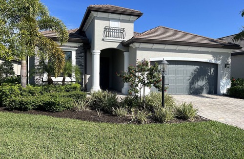 Braden River House | Furnished Bundled Golf Home in Lakewood National Golf Club @ Lakewood Ranch, FL