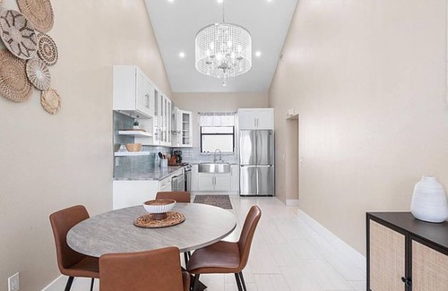 Winter Haven House | Furnished Condo on the water in Winter Haven, FL