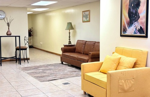 Canarsie Apartment | Furnished cozy 1-bedroom basement apartment in welcoming Brooklyn home with WiFi