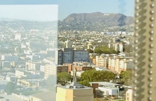 City West Condo | Furnished Luxury Condo w/2 Free Parking Spots, Utilities Included in Los Angeles