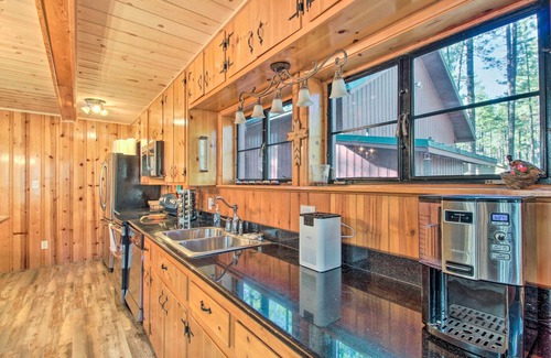 Pinetop Cottage | Furnished Patio & Fire Pit: Pinetop Cabin!