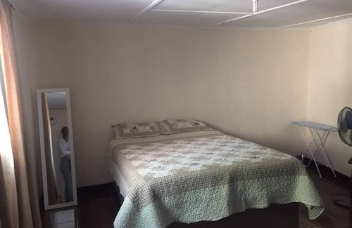 Lusaka Cottage | Furnished Self Catering cottage