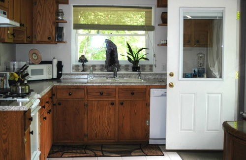 Waynesville Apartment | Furnished Studio Apartment