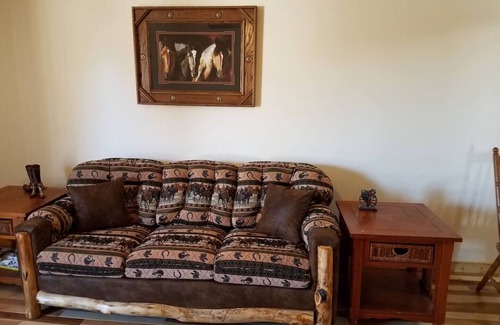 Thermopolis House | Furnished with a western decor and many antiques, yet has modern amenities.