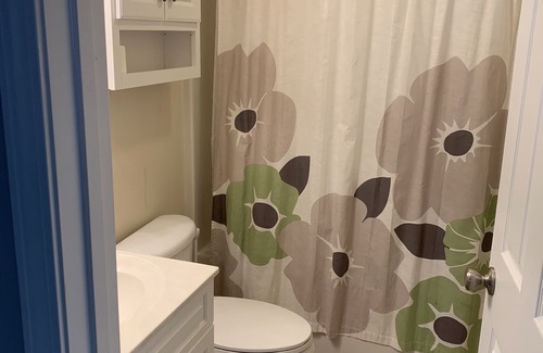 Thomasville House | Furniture Market Rental