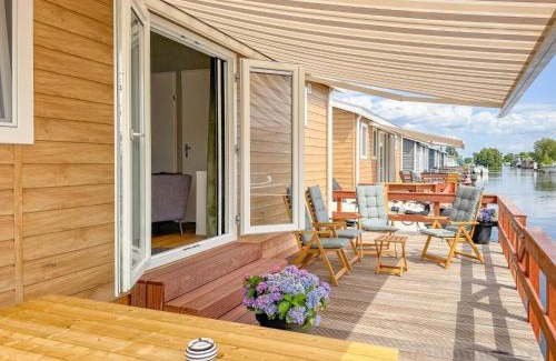 Municipality of Stichtse Vecht Ski Chalet | Fuut 24-28