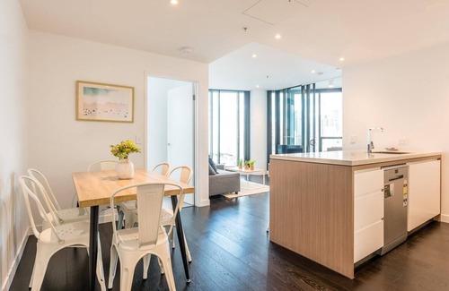 Fortitude Valley Apartment | FV Comfort 2 bedroom Apartment w Parking