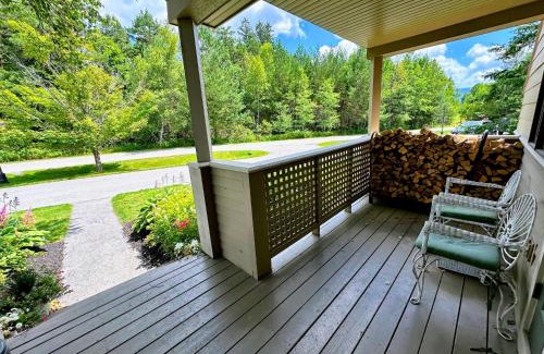 Bretton Woods House | FV3 F3 Well appointed Townhome a short walk to the Mount Washington Hotel