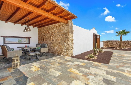 Tiscamanita Cottage | FV4304 Holiday home with private pool in Tiscamanita