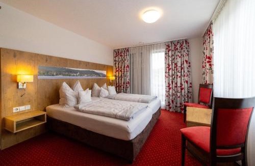 Titisee-Neustadt Bed & Breakfast | Gästehaus Café Heck Titisee