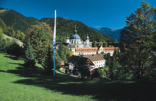 Ettal House | Gästehaus Ethiko