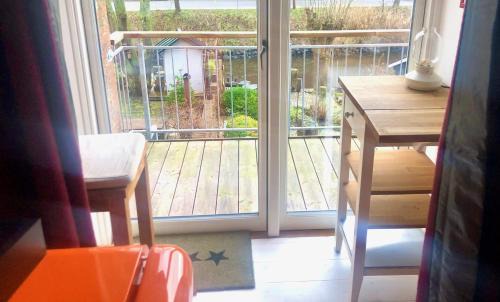 Friedrichstadt Apartment | Gästehaus Kajüte direkt am Wasser