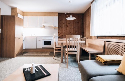 Mellau Bed & Breakfast | Gästehaus Lässer