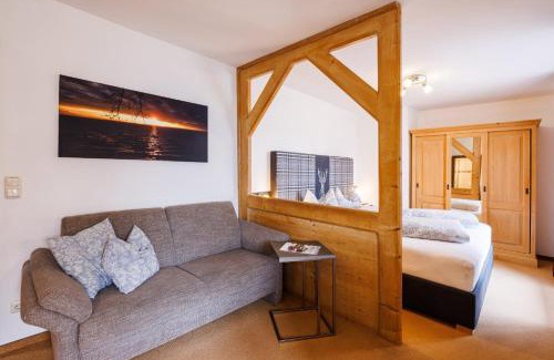 Ruhpolding Apartment | Gästehaus Wolfgang Chiemsee -1-