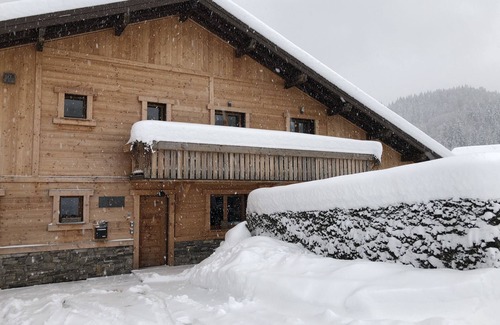 Araches-la-Frasse Apartment | "Génépi" Studio Loft duplex in a chalet